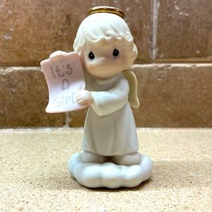 Precious Moments Ángel Figurine “It’s A Girl!”